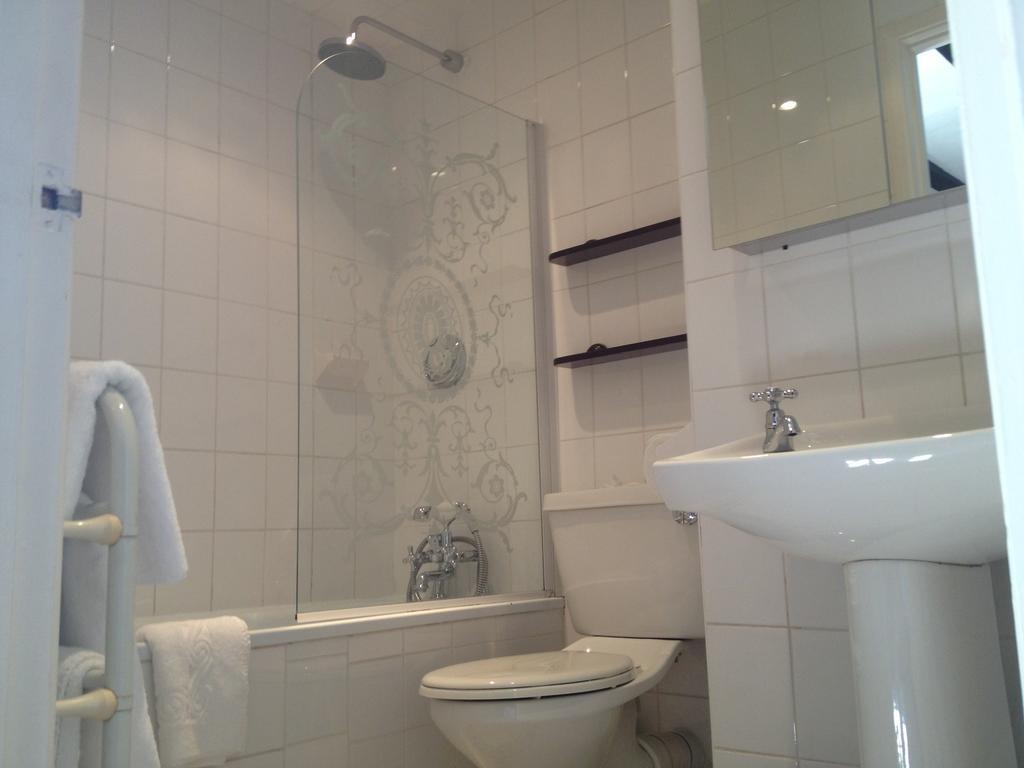 The Rock Inn Bovey Tracey Quarto foto